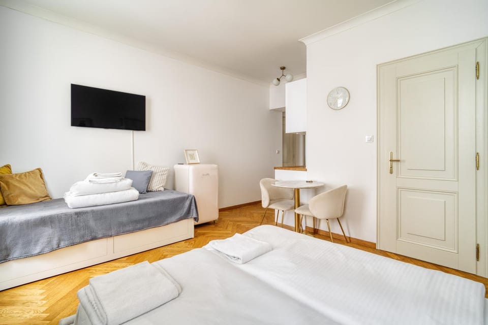 Grébovka Parkside Apartment by Rentez Apartment in Prague