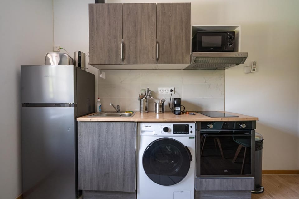 oven, stove, washing machine