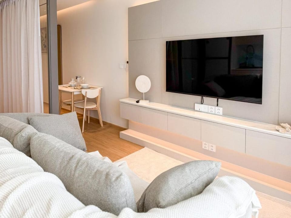The Aqua Laguna Bangtao 1BR Bright NEW spacious Apartment in Choeng Thale
