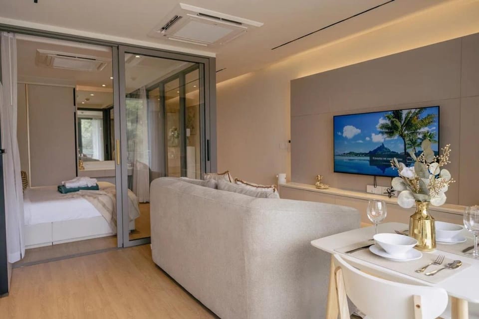 The Aqua Laguna Bangtao 1BR Bright NEW spacious Apartment in Choeng Thale