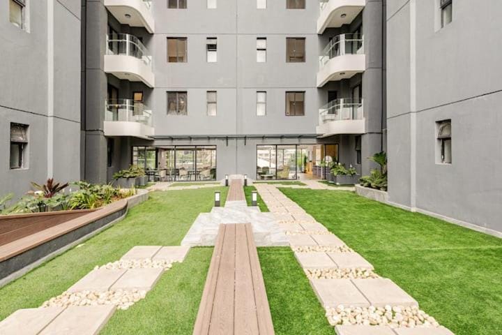 Garden, Garden