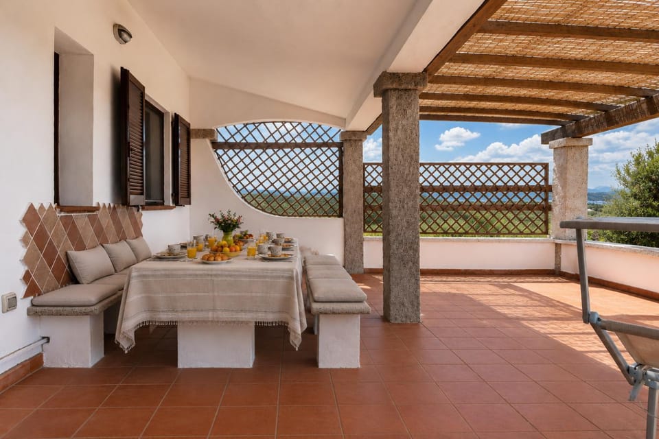 Balcony/Terrace, Dining area
