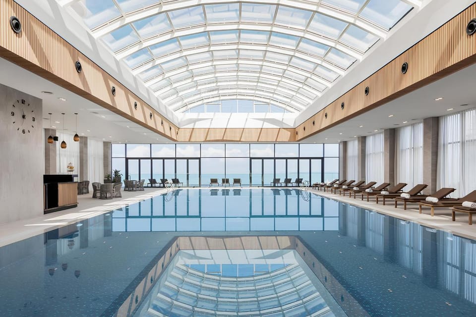Pool view, Swimming pool