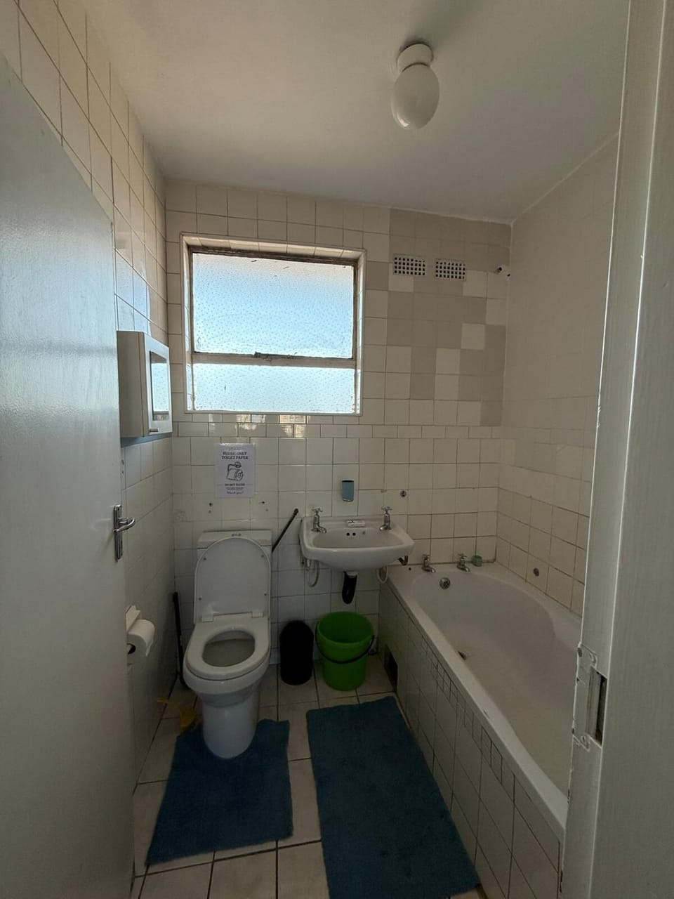 Bathroom, Bath
