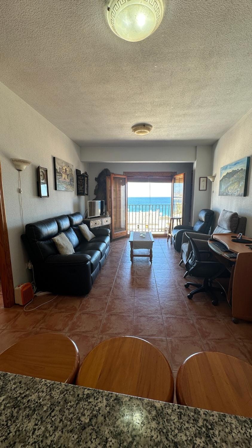 TV and multimedia, Living room, Sea view