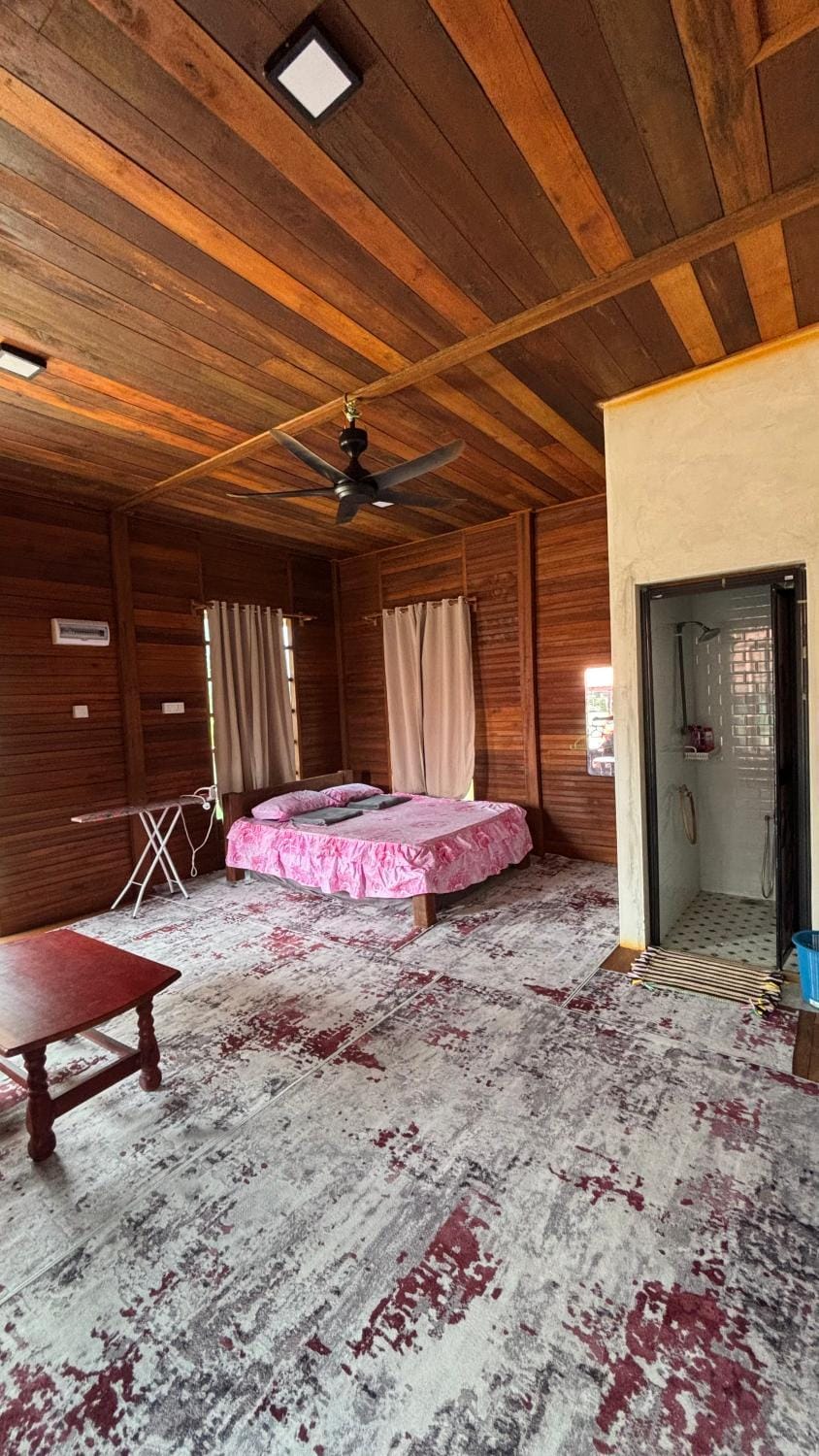 Dorange Family Chalet Bed and Breakfast in Terengganu, Malaysia