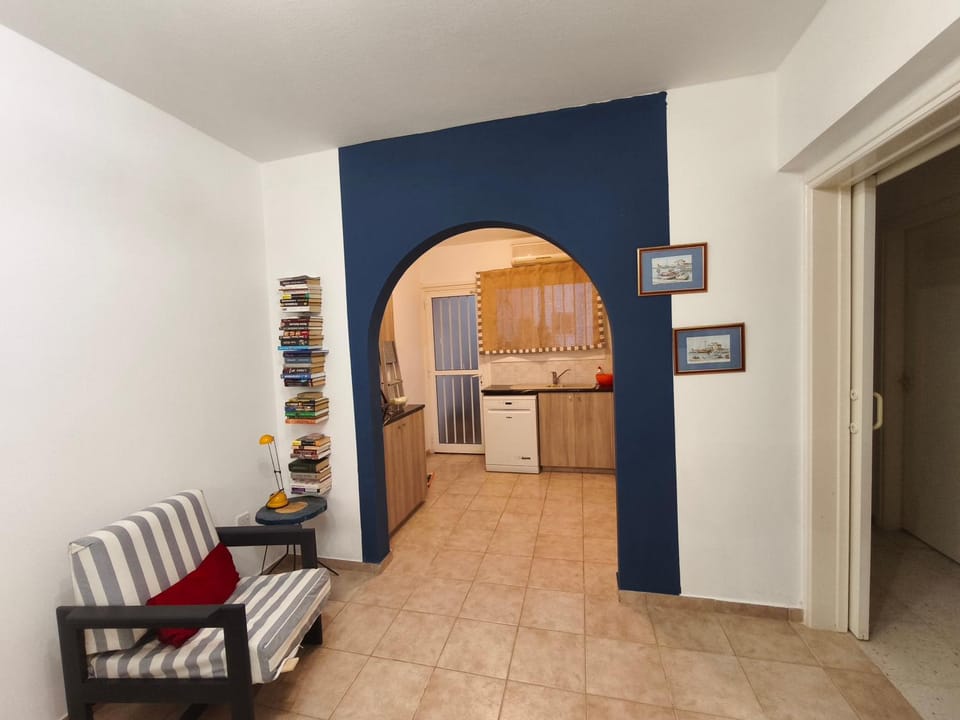 Faros Apartment in Paphos