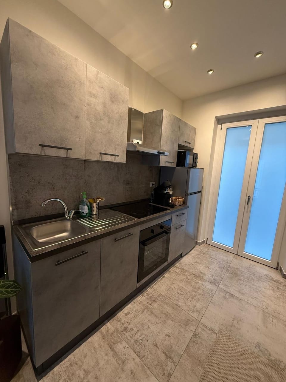 Kitchen or kitchenette, stove