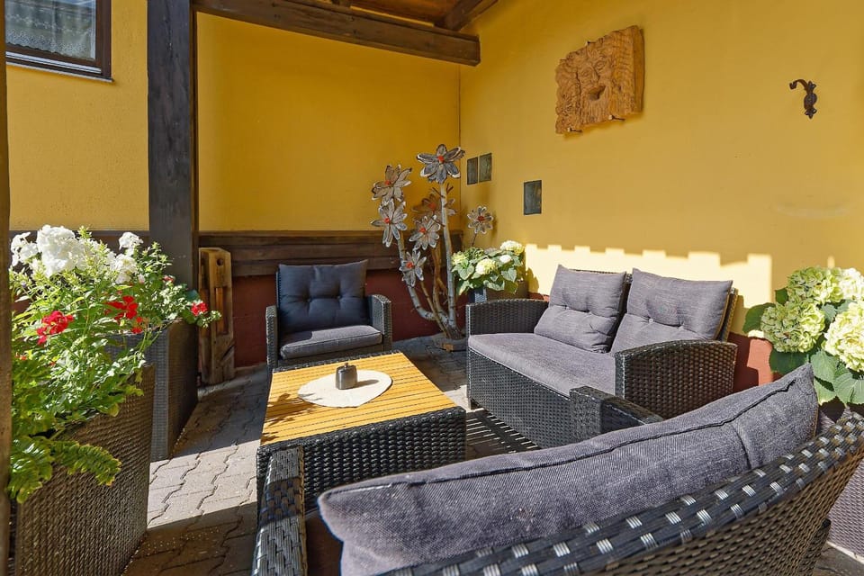 Balcony/Terrace, Seating area