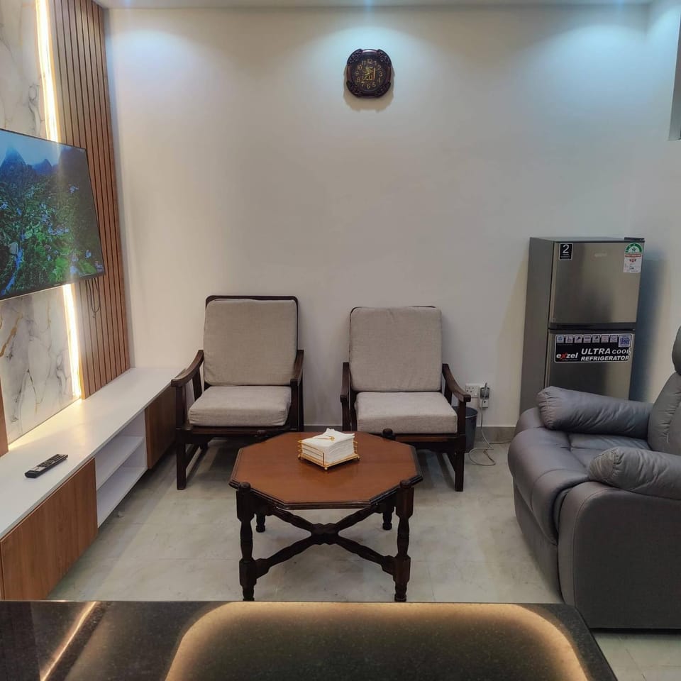 Private Stylish Flat in Nyali Mombasa with Pool near Beach Apartment in Mombasa County