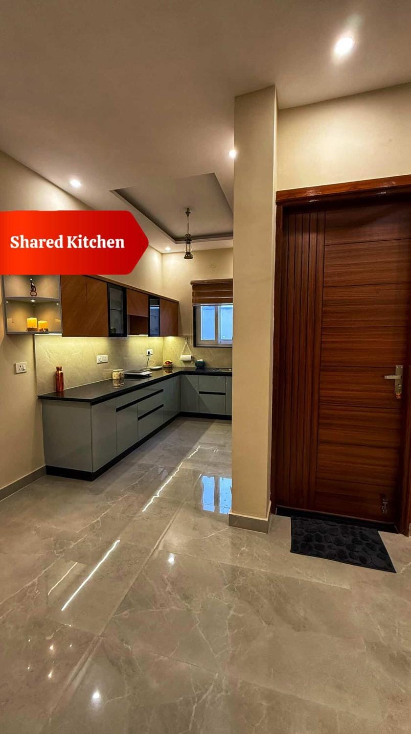 Romantic Mountain Room for Couples, Work Friendly Vacation rental in Dehradun