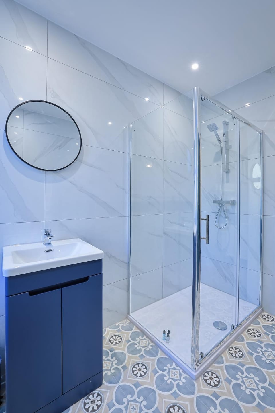 Shower, Bathroom