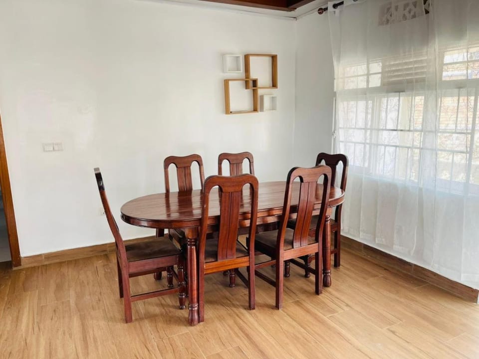 Heza iwacu Bed and Breakfast in Africa