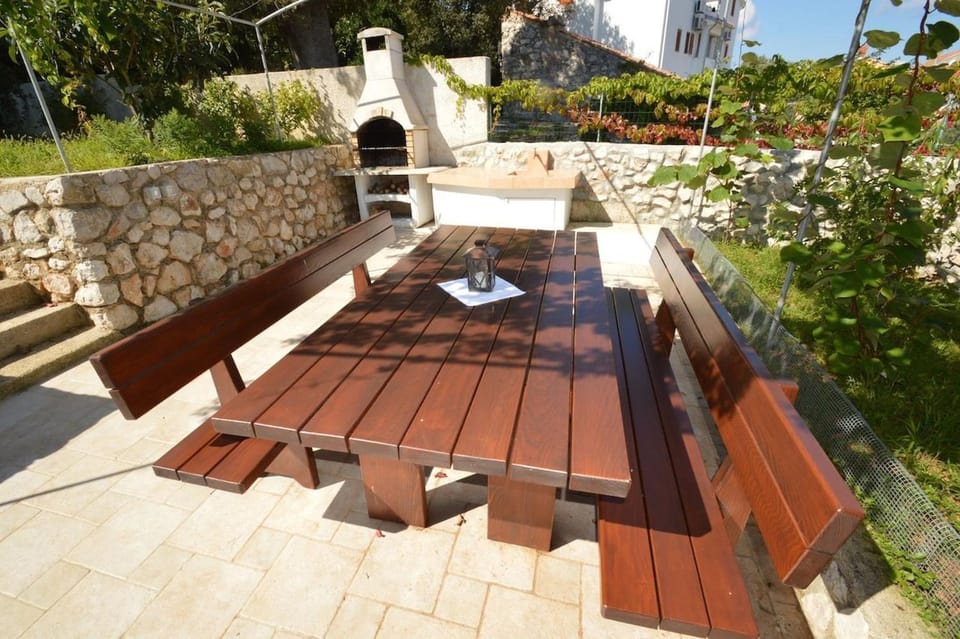 Patio, Seating area