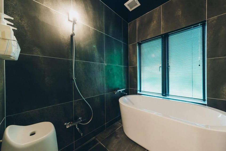 Shower, Bathroom, Bath
