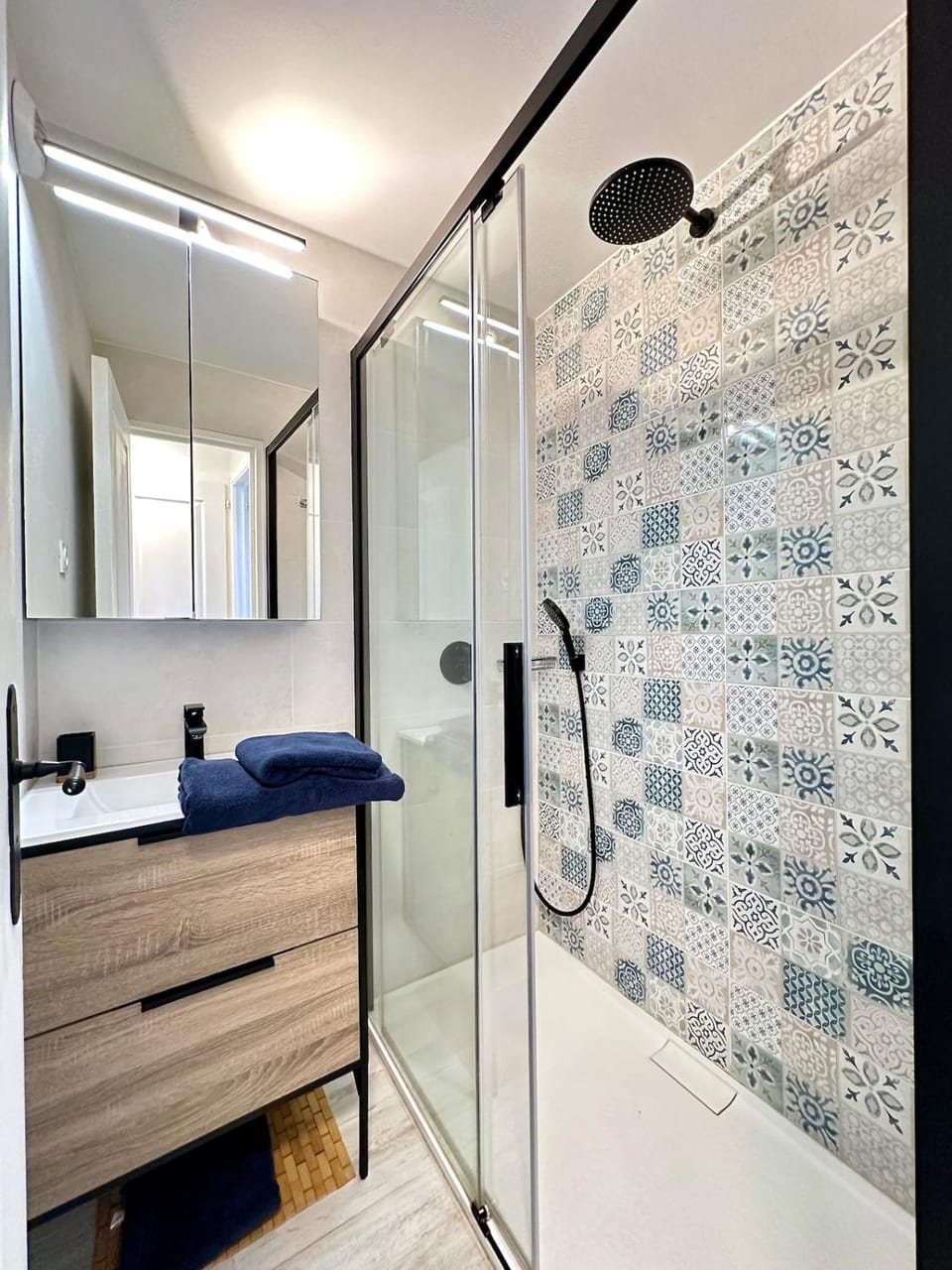 Superb Apartment with sea view Les Restanques Grimaud Apartment in Grimaud