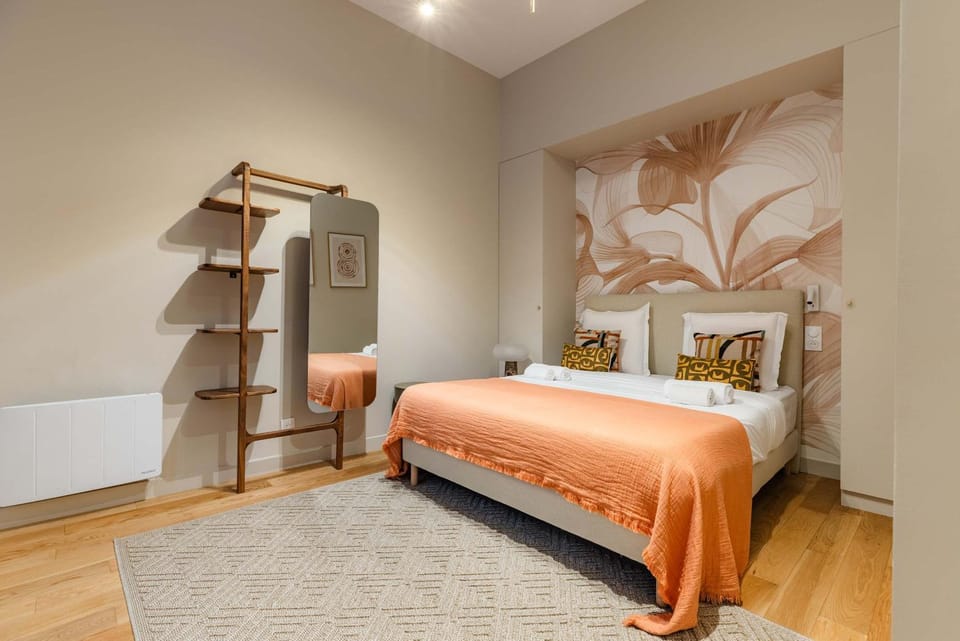 Chic 3-room air-conditioned apartment in the heart of Sentier Apartment in Paris
