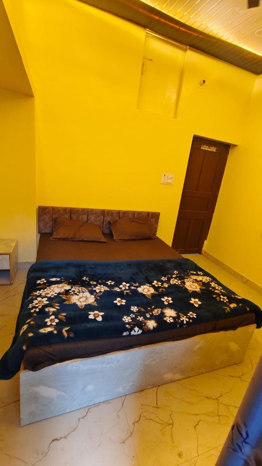 Sudarshan Home Stay Vacation rental in Varanasi