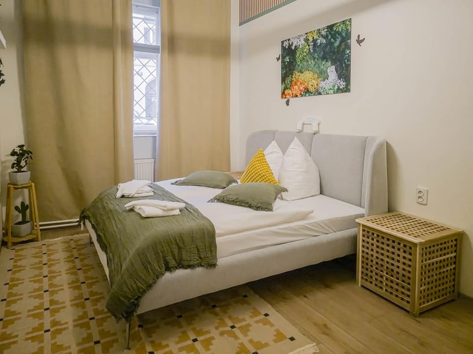 Bed, Bedroom