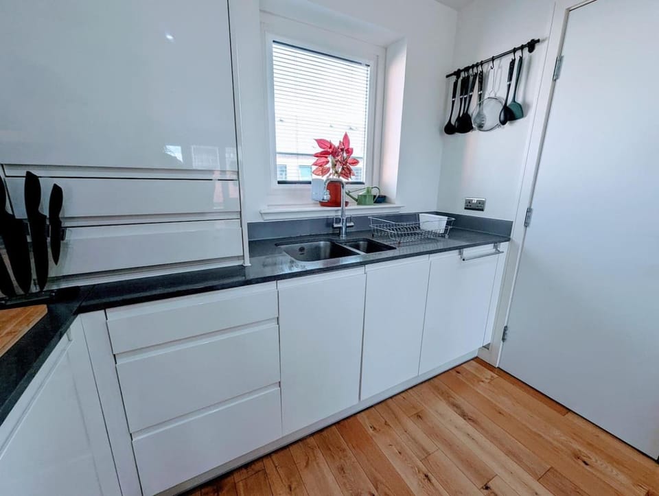 Wonderland Apartment in Edinburgh