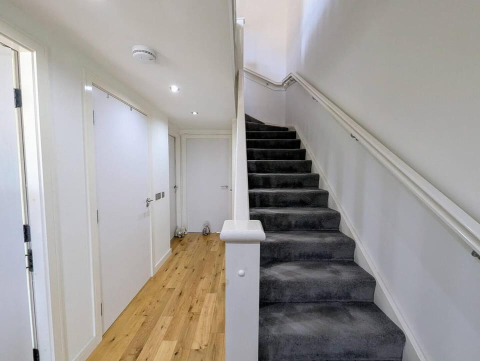 Wonderland Apartment in Edinburgh