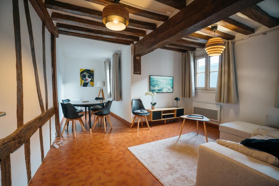 5 personnes 50 m2 hyper centre Apartment in Rouen