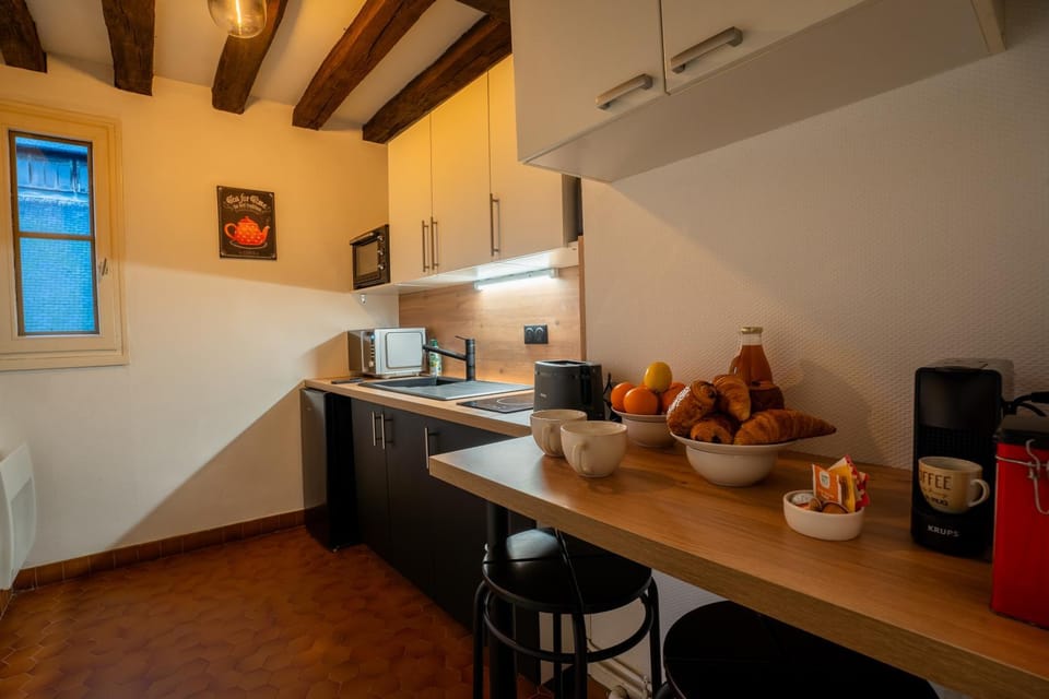 5 personnes 50 m2 hyper centre Apartment in Rouen