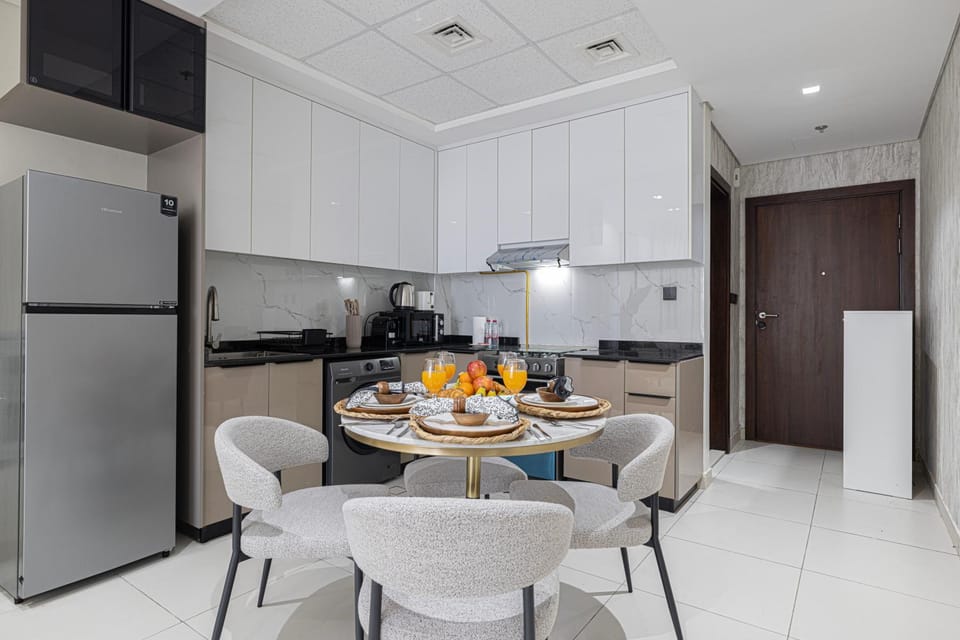 Stylish 1BR Apartment Near Silicon Mall & Airport Apartment in Dubai