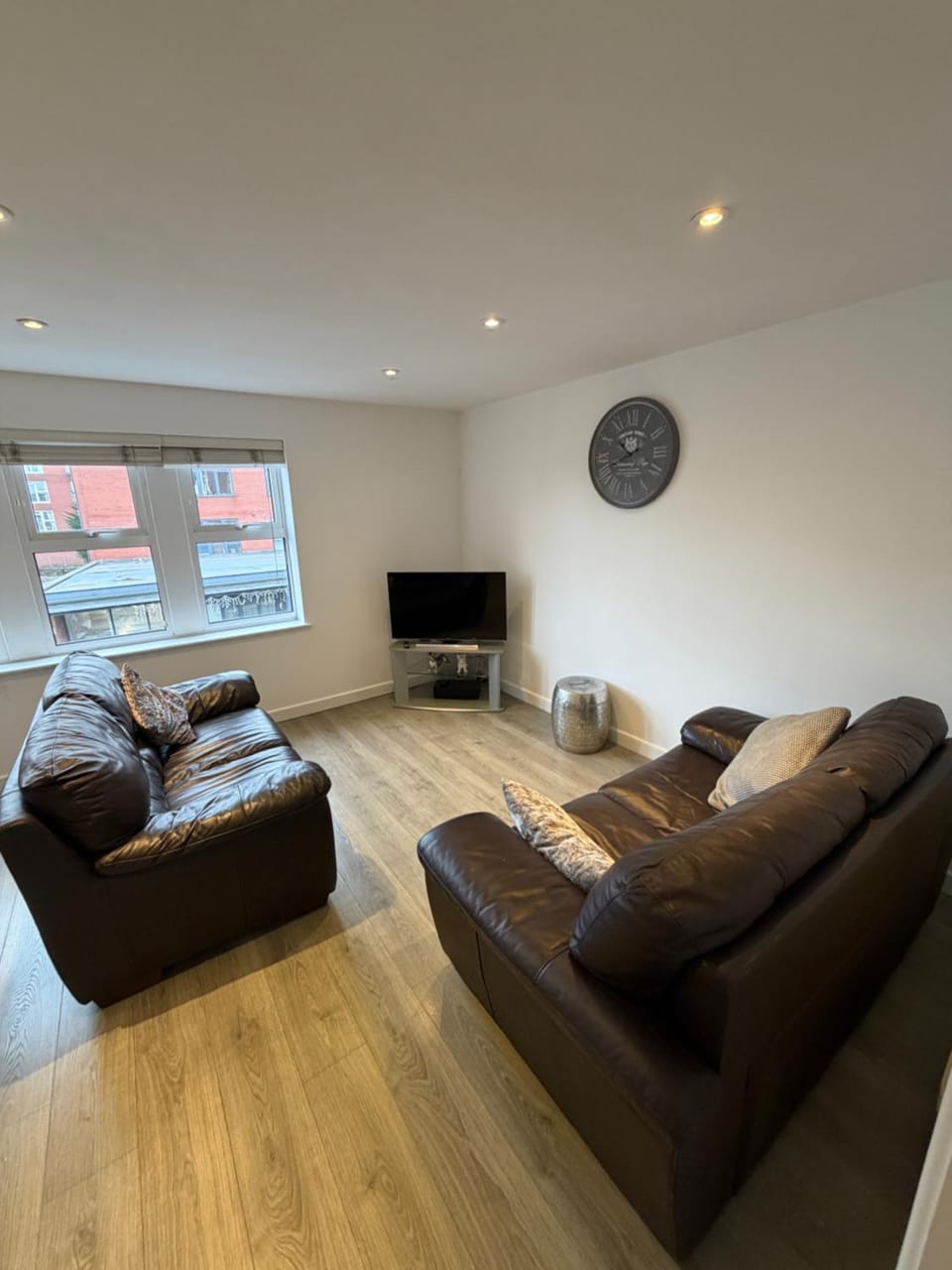 Lovely 2 bed Bedminster flat with parking Apartment in Bristol