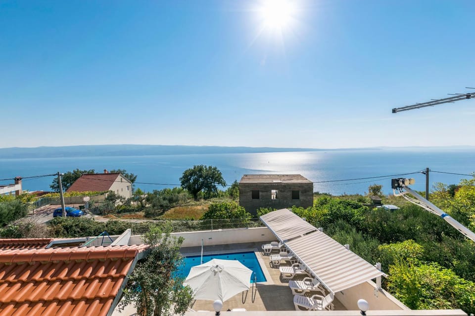 VILLA LEO - private pool - seaview - pets welcome - luxury villa on 1000 m2 Villa in Split-Dalmatia County