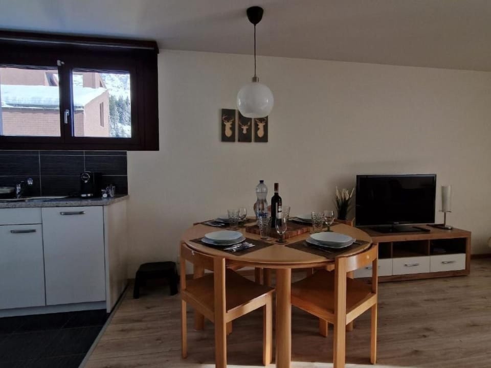 Apartment Wohnung Bella vista & Alp'sport by Interhome Apartment in Canton of Grisons