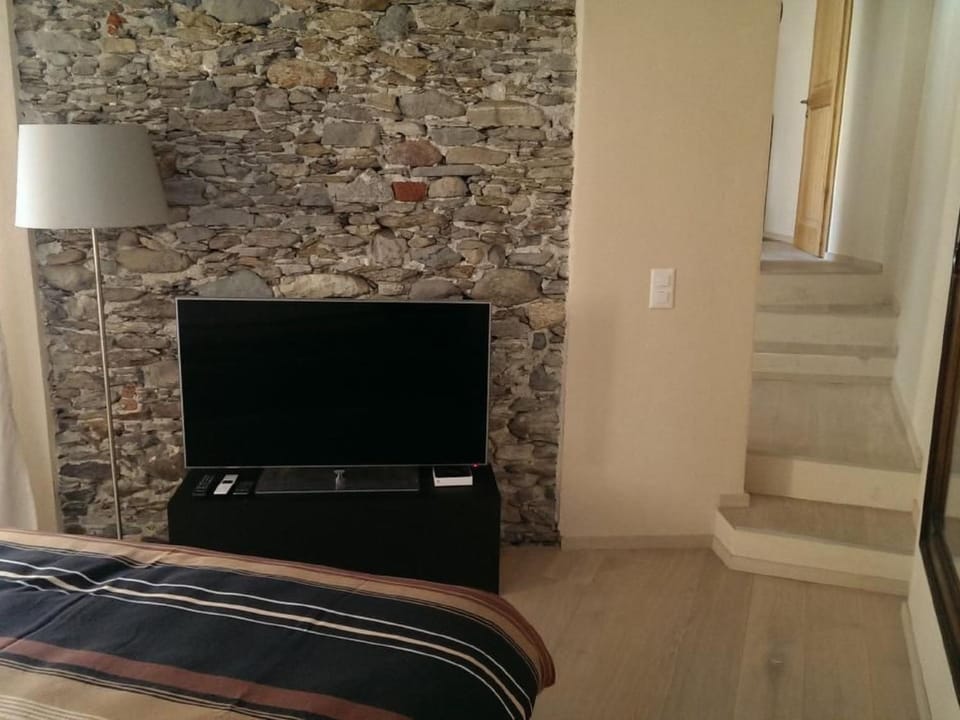 Apartment Corte delle Camelie - Wohnung im Erdgeschoss by Interhome Apartment in Locarno