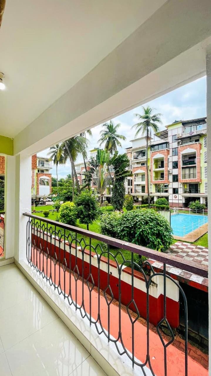 Balcony/Terrace, Garden view