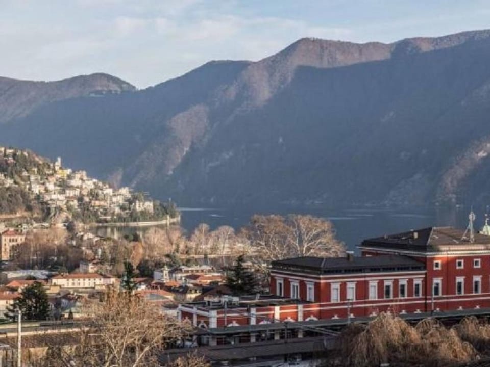 Apartment Elegante Penthouse-Wohnung mit Seeblick by Interhome Apartment in Lugano