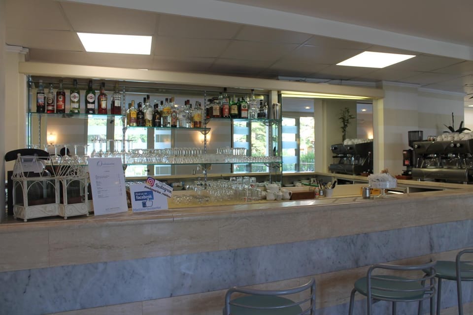 Lounge or bar