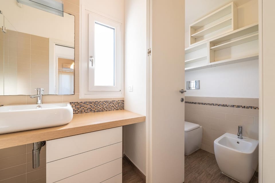 Shower, Toilet, Bathroom, bidet