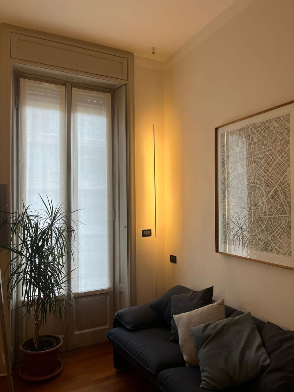A peaceful place in the big city Apartment in Milan