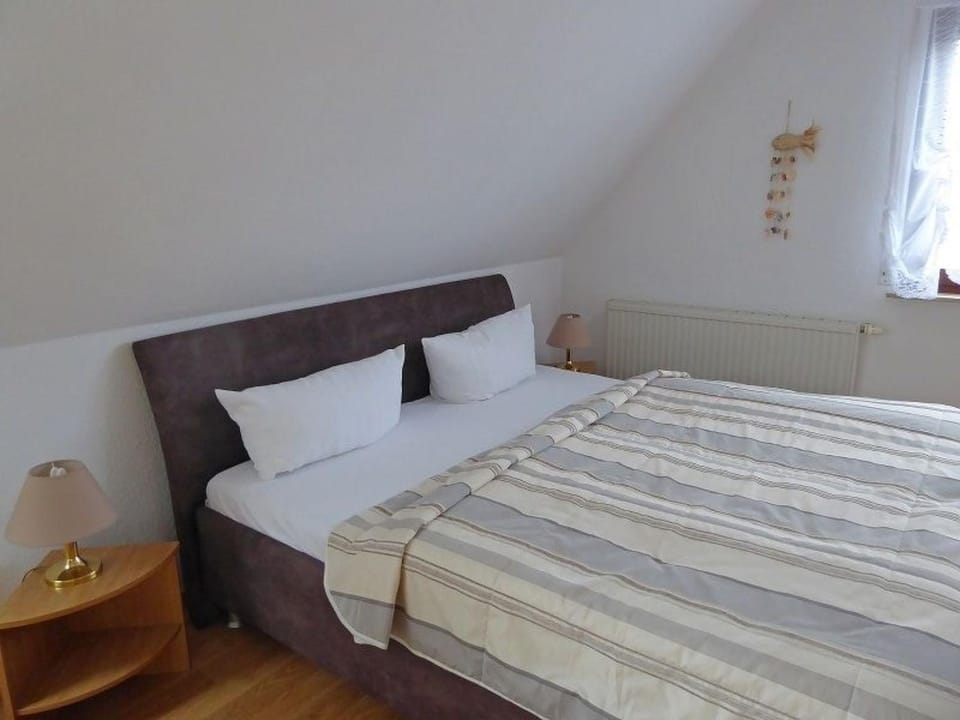 Apartment Strandnahe Ferienwohnung in Glowe auf Rügen by Interhome Apartment in Glowe
