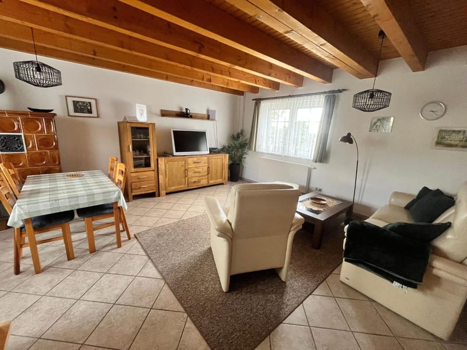 Holiday Home Holzweg 1 by Interhome House in Heringsdorf