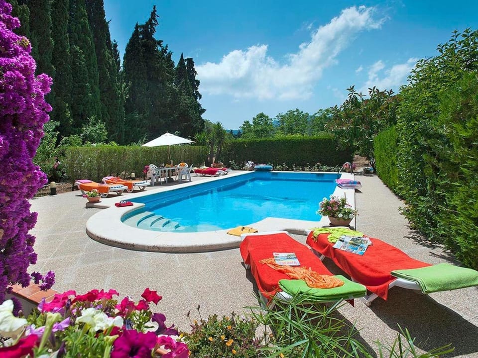 Holiday Home Villa 800 m vom Zentrum von Pollença entfernt by Interhome House in Pollença