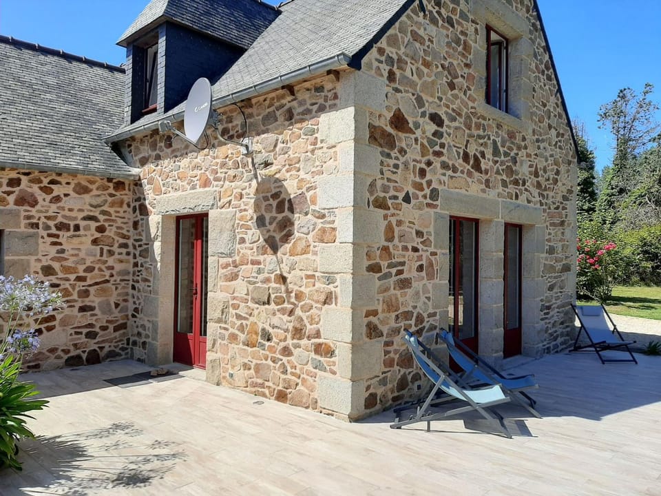 Holiday Home Domaine La Longere d'Armor - Landgut La Longere d'Armor by Interhome House in Brittany