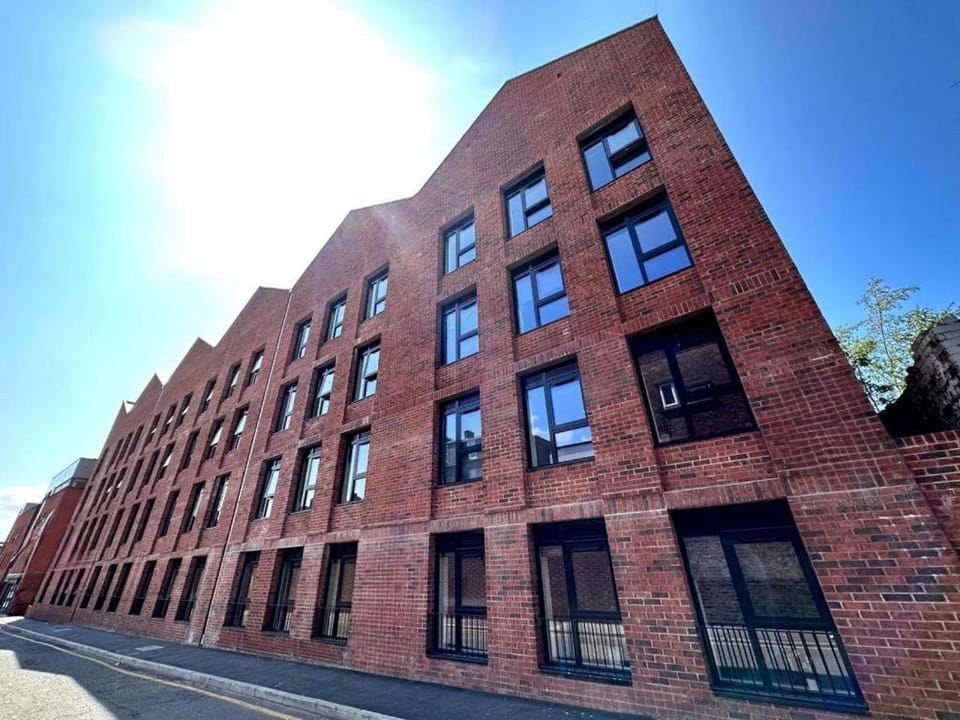 Property building, Street view