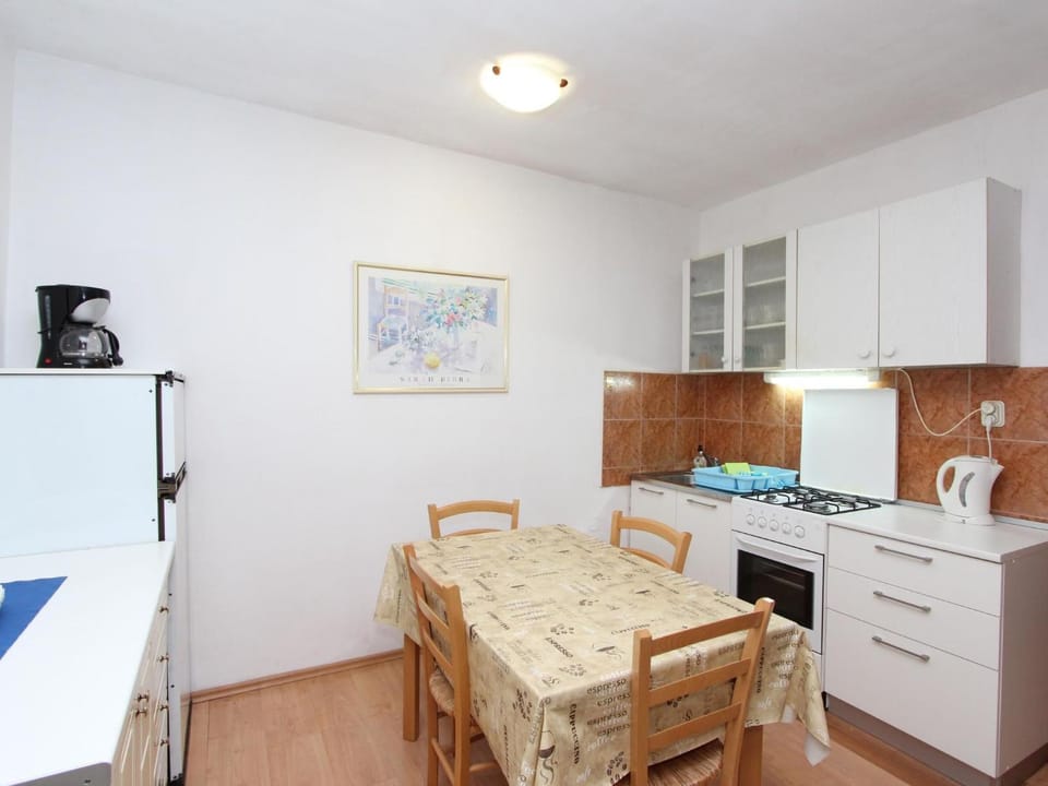 Apartment Nette Ferienwohnung in Rovinj mit Offenem Kamin by Interhome Apartment in Rovinj