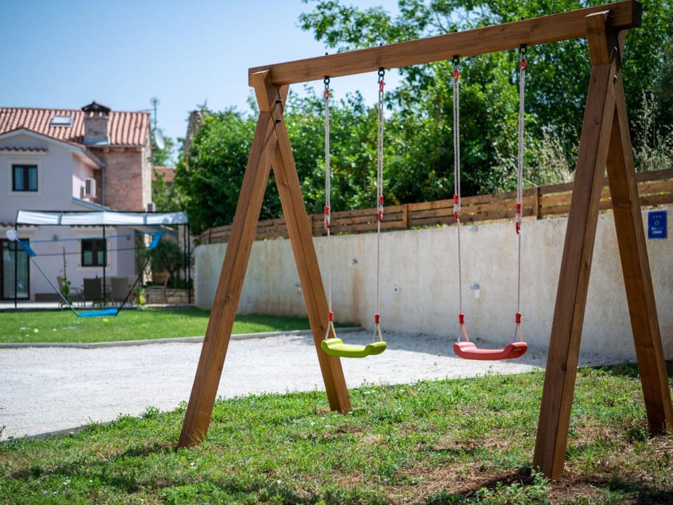Holiday Home Typisch istrisches Steinhaus Brnistra in Rakalj by Interhome House in Istria County