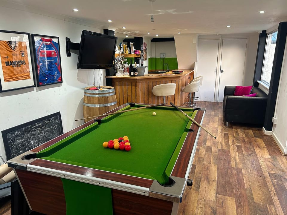 Lounge or bar