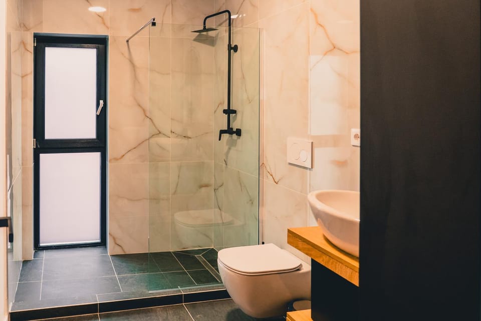 Shower, Toilet, Bathroom
