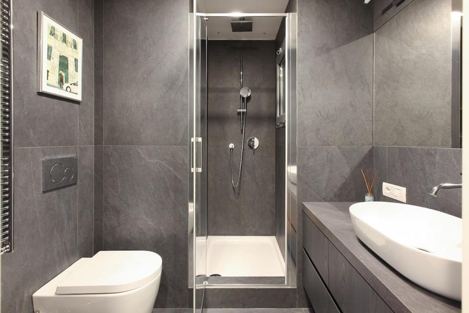 Shower, Toilet, Bathroom