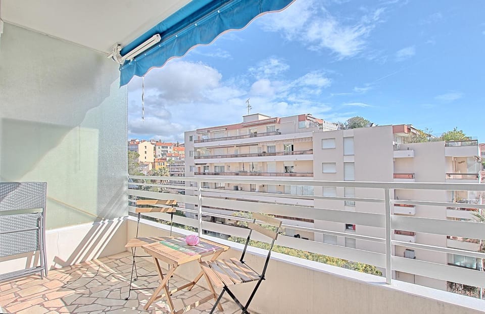 Balcony/Terrace, Balcony/Terrace