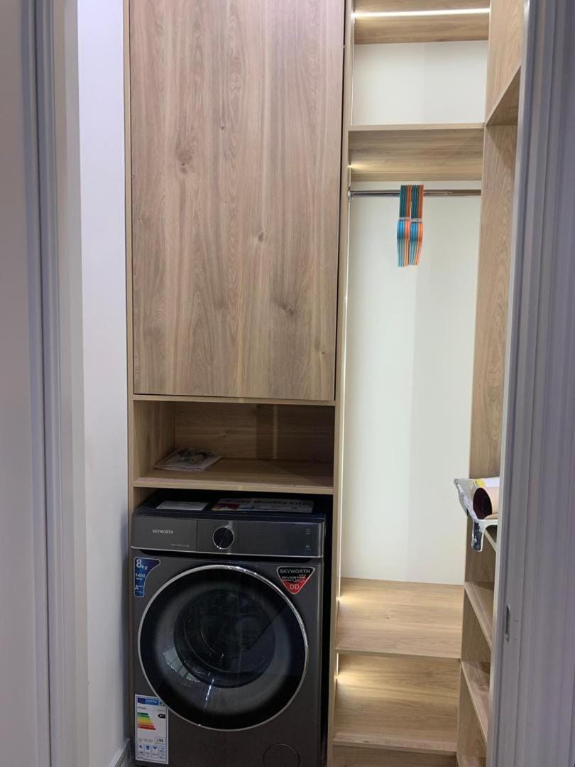 wardrobe, washing machine, dryer