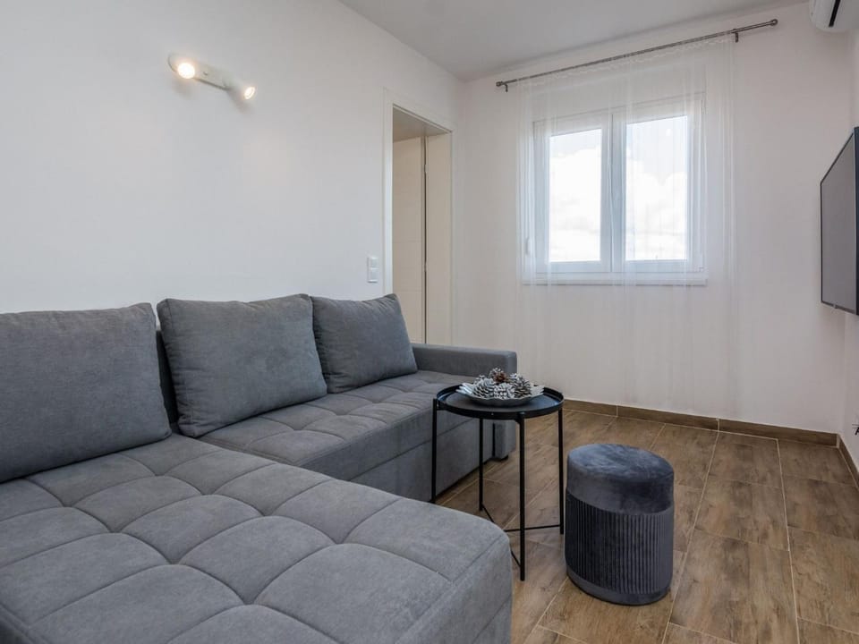 Apartment Apartment Pejakovic 3 by Interhome Apartment in Zadar County